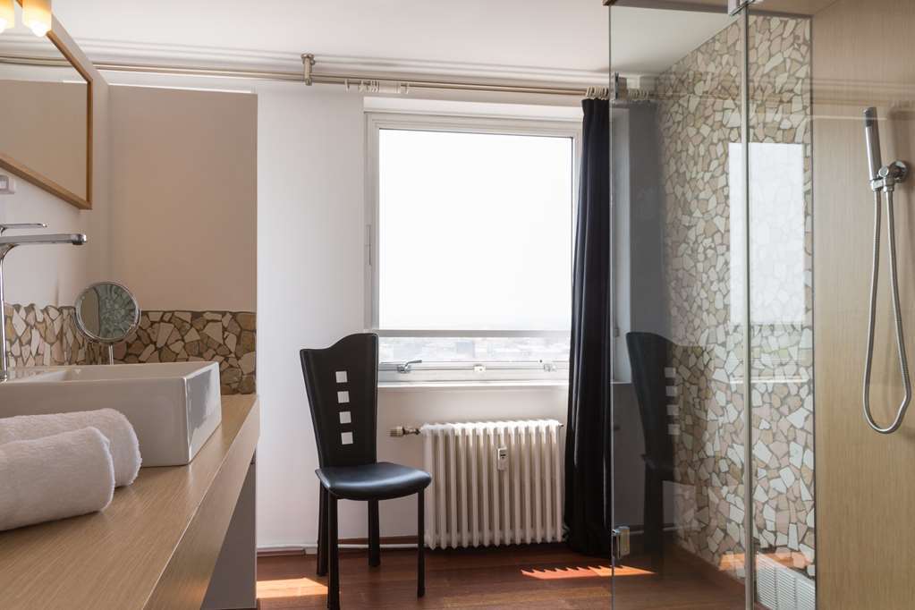 The Originals City, Hotel Le Concorde Panoramique, Thionville Servicios foto